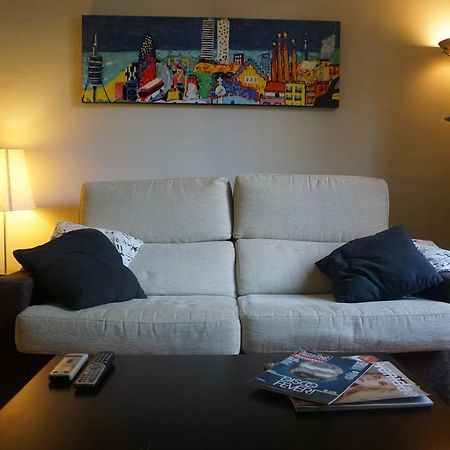 Aparteasy - Montjuic & Fira バルセロナ エクステリア 写真