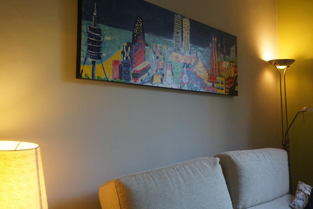 Aparteasy - Montjuic & Fira バルセロナ エクステリア 写真