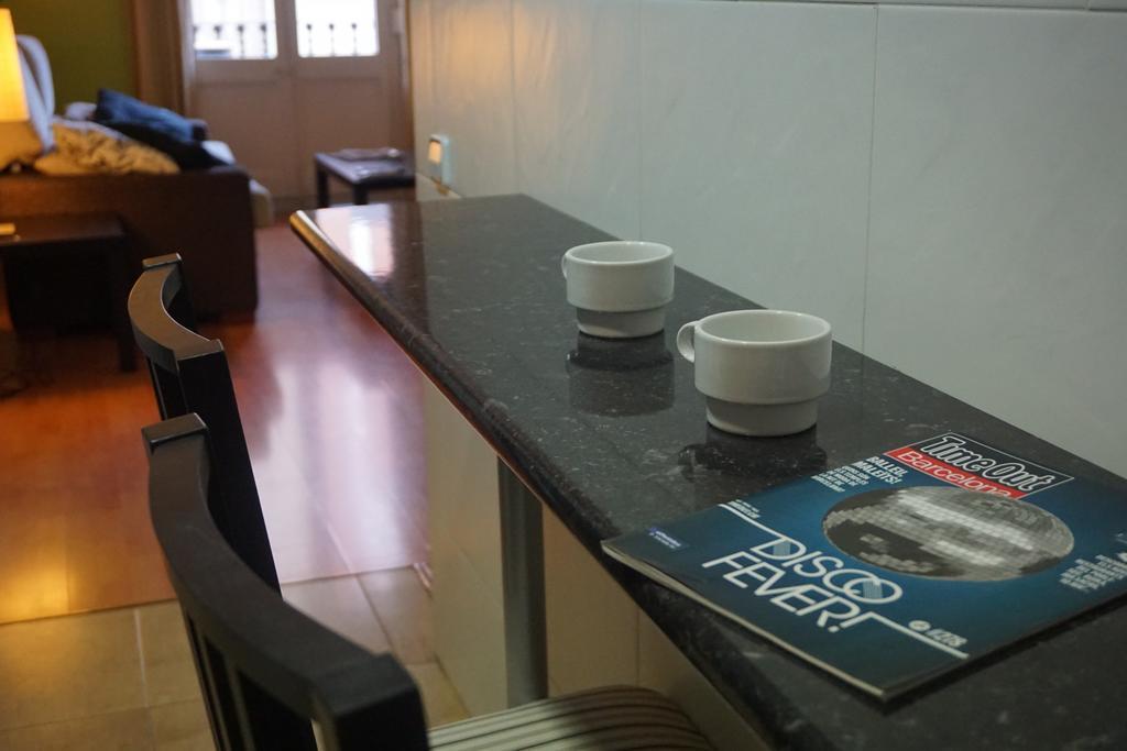 Aparteasy - Montjuic & Fira バルセロナ エクステリア 写真