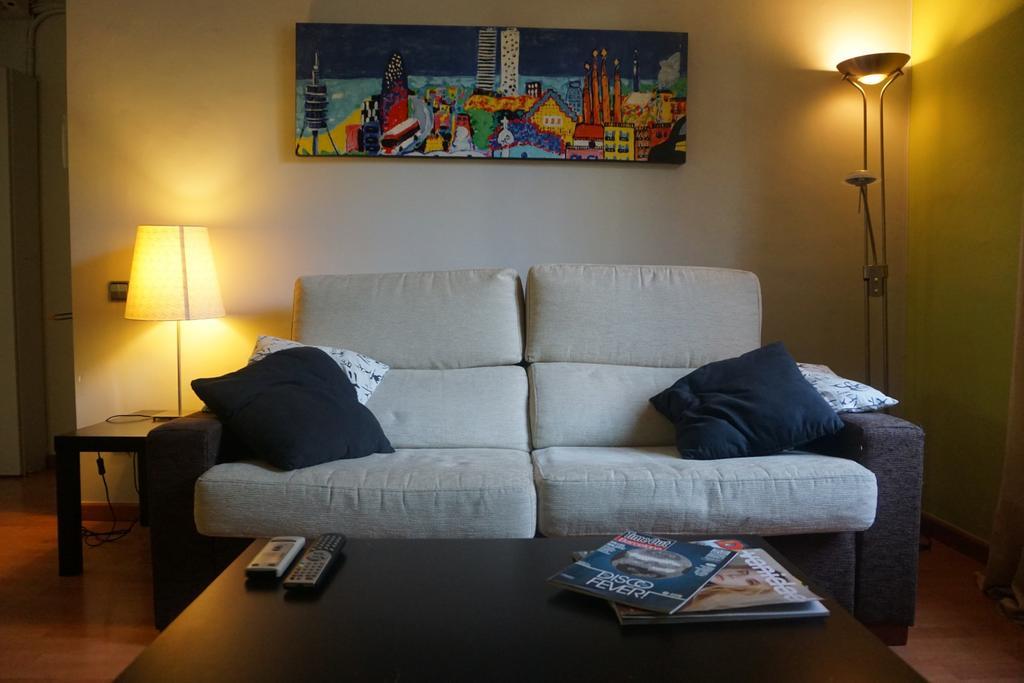 Aparteasy - Montjuic & Fira バルセロナ エクステリア 写真